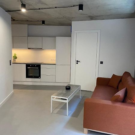 Industrialna Piwnica Hostel 그단스크 외부 사진