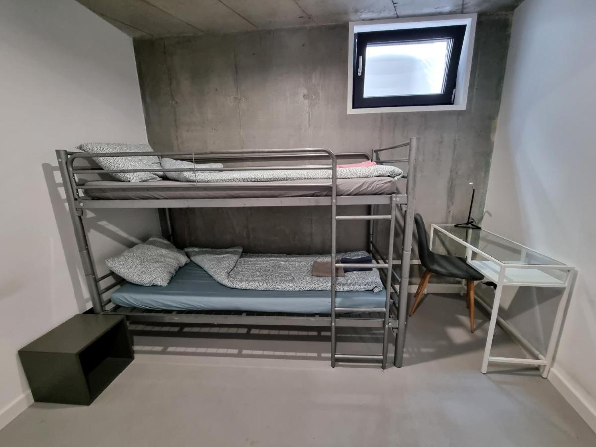 Industrialna Piwnica Hostel 그단스크 외부 사진