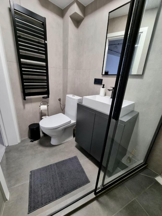 Industrialna Piwnica Hostel 그단스크 외부 사진